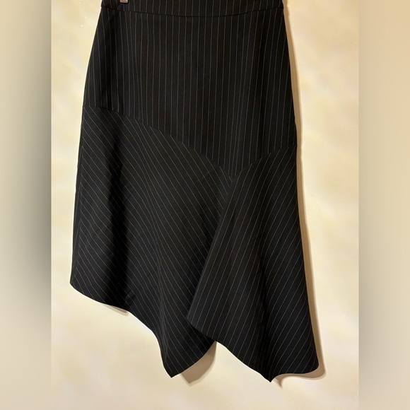 Solitaire-Pin-Striped Skirt Size M - Picture 3 of 6